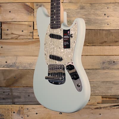 Fender American Performer Mustang with Rosewood Fretboard (2022, Satin Sonic Blue) image 4