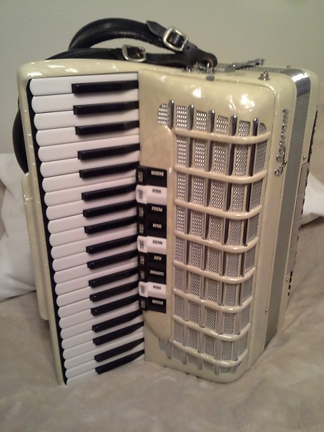 S soprani new arrivals accordion