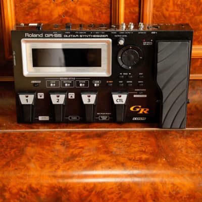 Roland GR-355 Guitar Synthesiser Pre-Owned