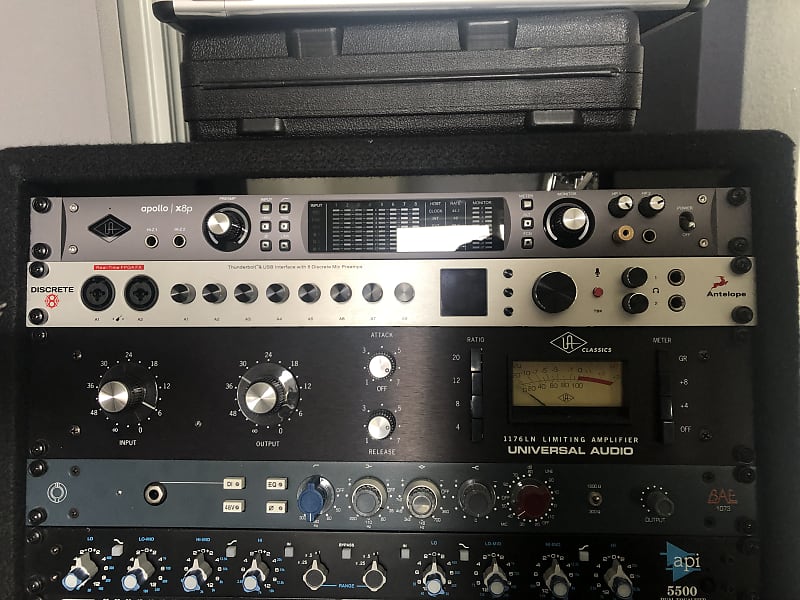 ANTELOPE AUDIODiscrete 8 USB・Thunderbolt Antelope Audio Discrete 8 Pro Synergy Core 26x32 Thunderbolt