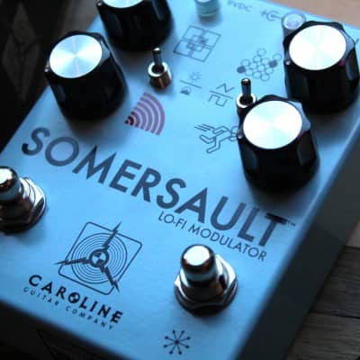 Caroline Guitar Company "Somersault Lo-Fi Modulator" imagen 5