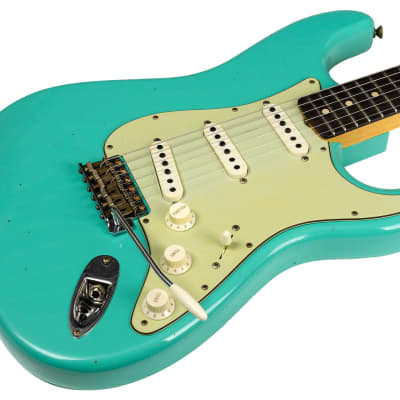 New Fender Custom Shop Limited '62-'63 Stratocaster Journeyman Aged Sea Foam Green image 2