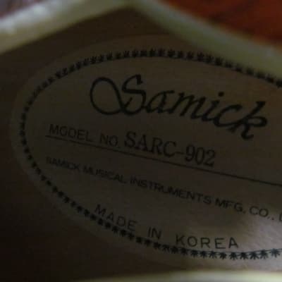 Samick SARC-902 WA Semi-Hollowbody Archtop 335 Style Electric Guitar w/ Hard Case image 3