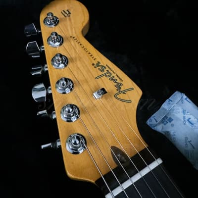 Fender American Professional II Stratocaster with Rosewood Fretboard 2021 Miami Blue w/Wrangler Denim Case image 4