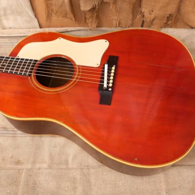 Gibson J-45 1968 - Cherry Red image 12