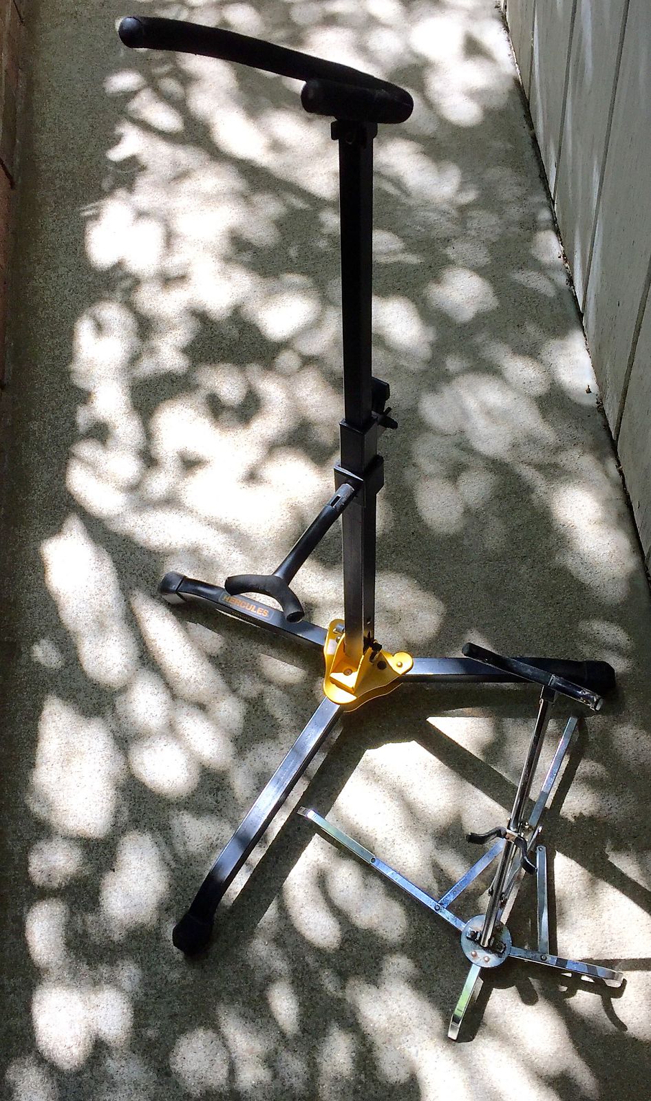 Hercules DS535B Baritone Saxophone Stand Reverb