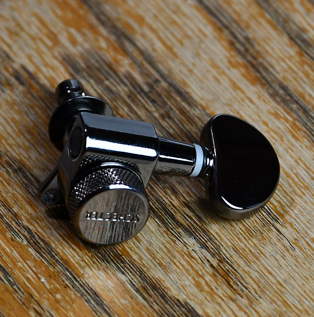 Schecter OEM 3x3 Locking Tuning Machines Tuners 2012 Black Chrome