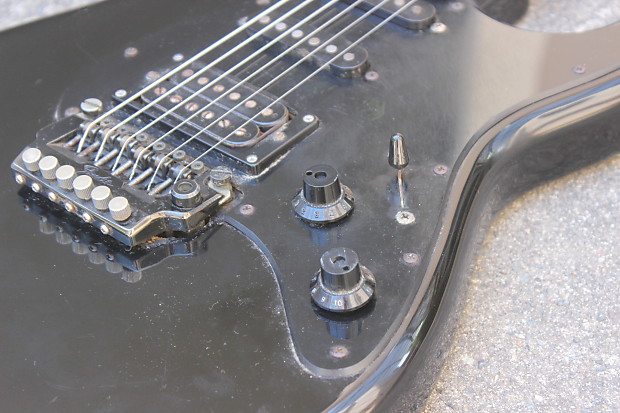1985 Fender Japan ST-556 A Series Boxer HSS Stratocaster