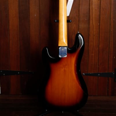 Fender Vintera II '60s Precision Bass 3-Tone Sunburst Bass Guitar image 9