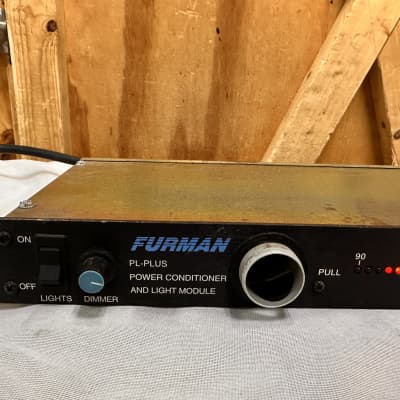 Furman PL-PLUS Power Conditioner & Light Module #2869 - Read Description image 2