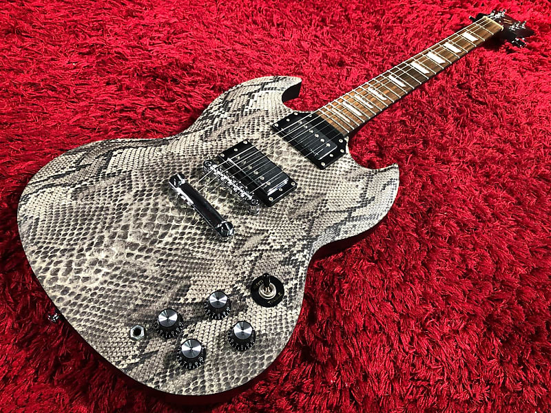 SPEAR Electric Guitar Phalanx Snake Snake Skin Pattern