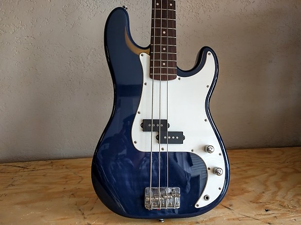 Squier P Bass 20th Anniversary used