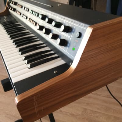 Vermona Synthesizer - Analog keyboard from Eastern Germany (DDR) image 3