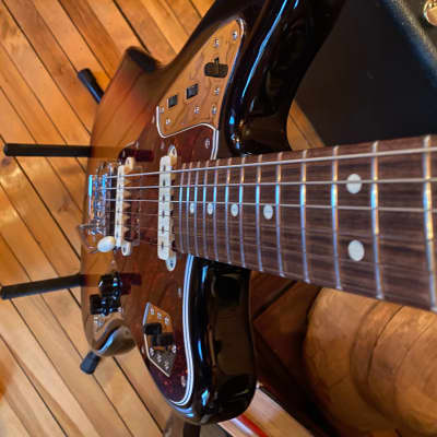 Fender Jaguar Classic Player Special 2008 - 3 Tone Sunburst image 3