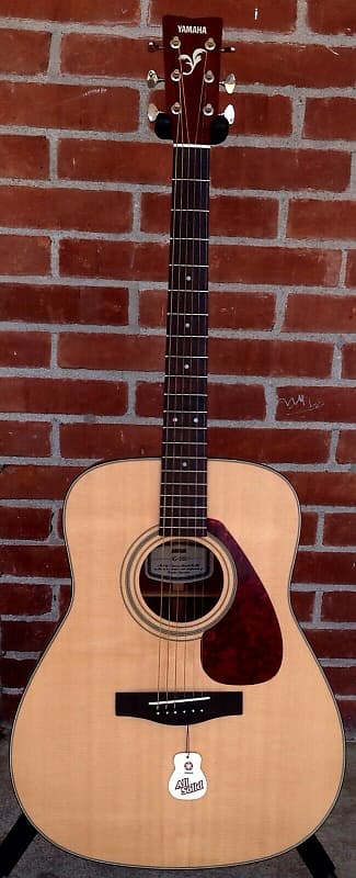 YAMAHA ヤマハ アコースティックギター FG-502 ケース付き YAMAHA ヤマハ アコースティックギター FG-502 ケース付き