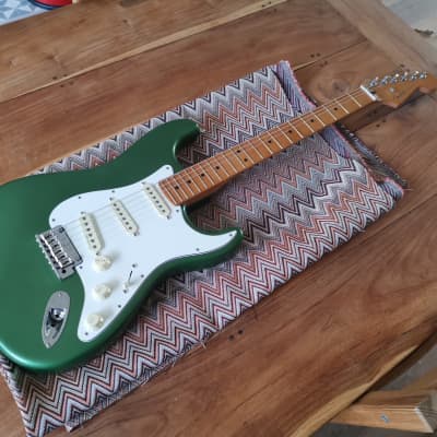 Fender Stratocaster Metallic satin green image 3