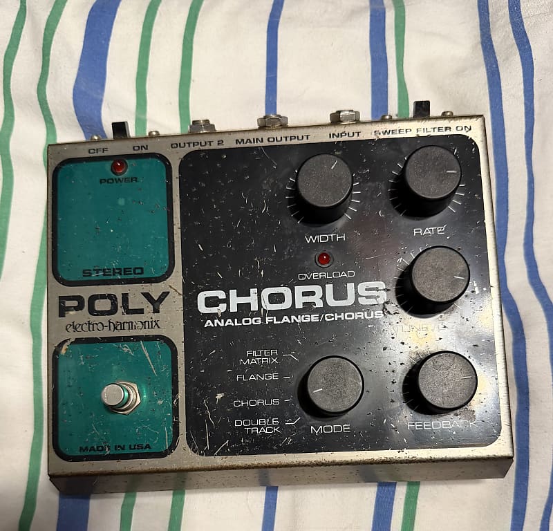 Electro-Harmonix Stereo poly chorus