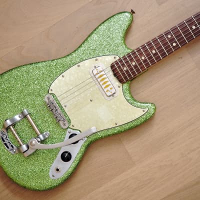 Fender mustang deals with bigsby