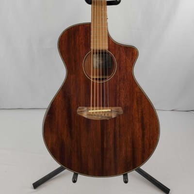 Breedlove Discovery Concert Acoutic Guitar Mahogany for sale