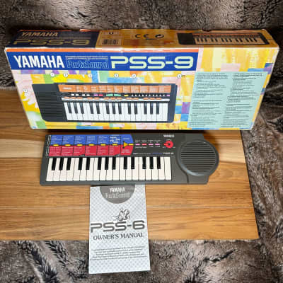 Yamaha PSS-6 Vintage 1994 Sample Based Synth Keyboard NOS IOB - Grey