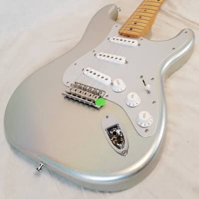 Fender H.E.R. Stratocaster Electric Guitar, Maple Fingerboard, Chrome Glow W/Bag image 4