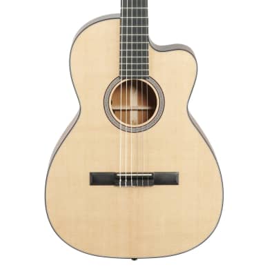 Martin 000C12-16E Nylon Acoustic-Electric Classical Guitar (with Soft Shell Case) image 1