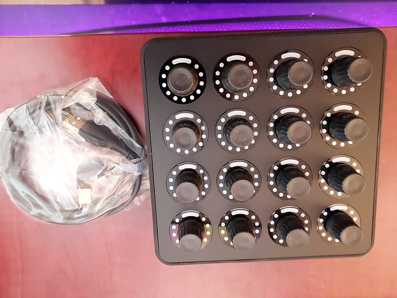 DJ Tech Tools Midi Fighter Twister 2021 - Black | Reverb