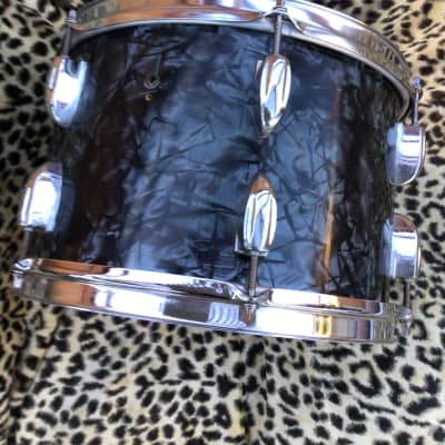 Vintage 60s Pearl 13x9 drum MIJ bdp 13” mounted tom nice one no badge 1966 +/- Black Diamond Pearl image 2