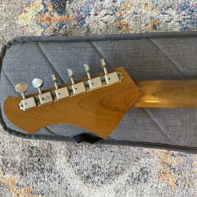 2019 Novo Guitars Serus S 3 Tone Sunburst rare Ash body image 20