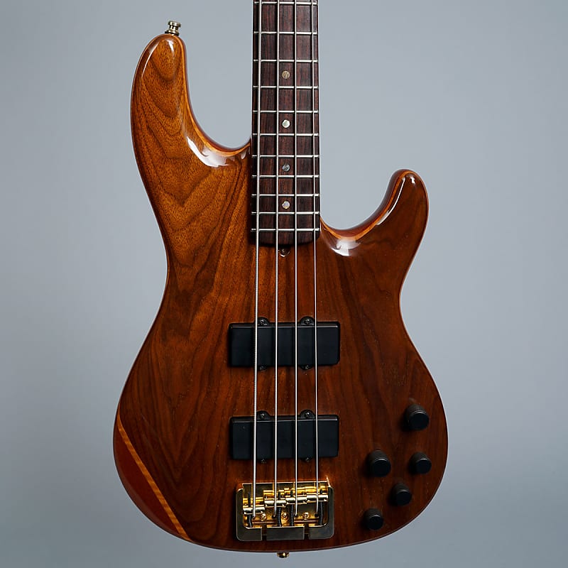 Fender American Deluxe Zone Bass 2001 - 2006 | Reverb