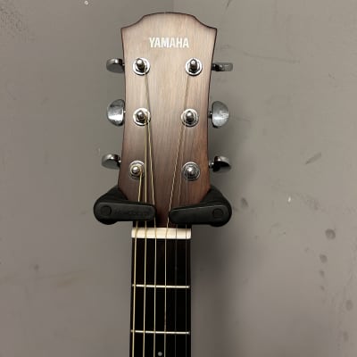 Yamaha A1RVN A Series Acoustic-Electric - Traditional Western Body with Cutaway, Solid Sitka Spruce Top, Rosewood Back & Sides, SRT System 72 Piezo Pick-up and Preamp, 3-Piece African Mahogany Neck, Rosewood Fingerboard - Vintage Natural image 3
