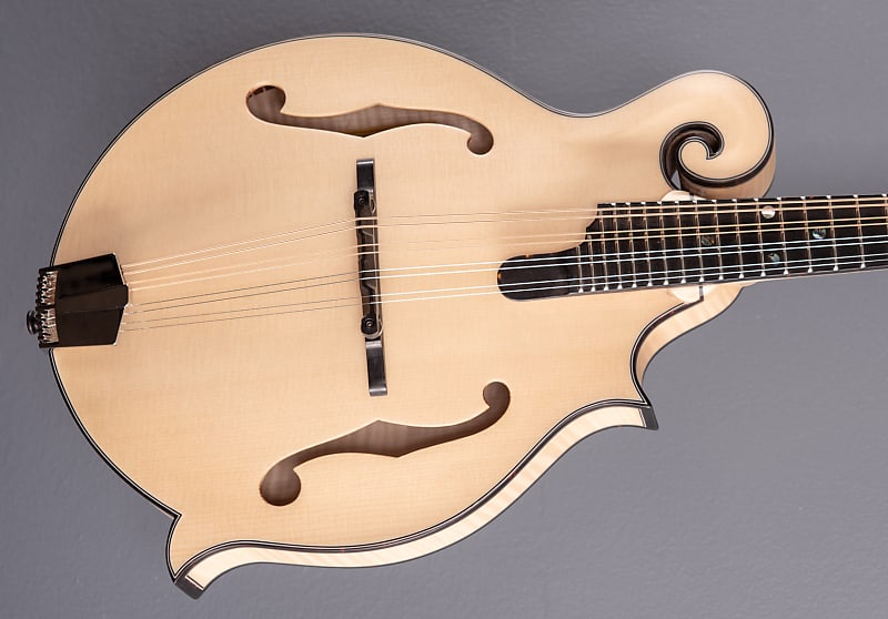 Eastman MD915BD Mandolin Reverb