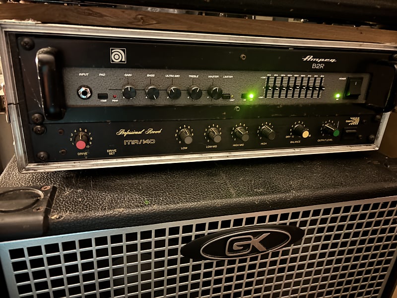 ampeg B2R ベース用アンプ Ampeg B2R ベースアンプヘッド - パプリカミュージックレンタル