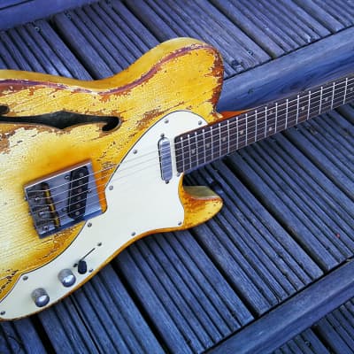 2006 Fender Telecaster Thinline Special TN-SPL Sunburst w 2006 Fender Telecaster Thinline Special TN-SPL Sunburst w