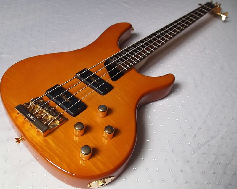 KW-1250 kip winger シグネチャーモデルWASHBURN ワッシュバーン