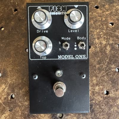 Fish Circuits MODEL ONE　フィッシュサーキット　モデルワン Meet Fish Circuits And Their Model One Overdrive – Guitars