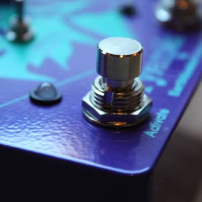 EarthQuaker Devices "Pyramids Stereo Flanging Device" image 6