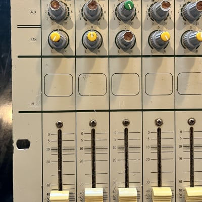 Stramp Ramtec 8ch. power mixer series 8000 image 3