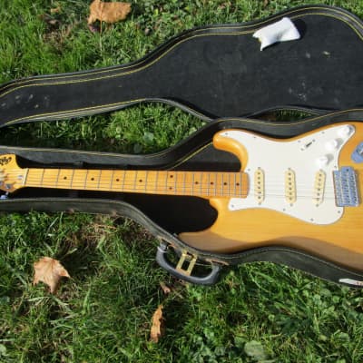 Joo Dee Stratocaster Guitar, 1970's, Japan, Dyna Gakki Factory,Very Good image 1