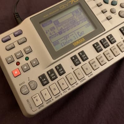 Yamaha QY70 Sequencer 2000s - Silver image 2