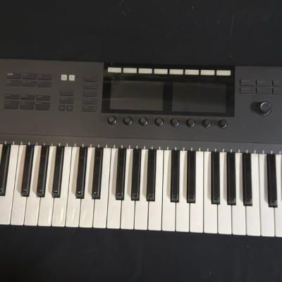 【PeopleM】KOMPLETE KONTROL S61 MK Amazon.com: Native Instruments S-Series Komplete Kontrol S61