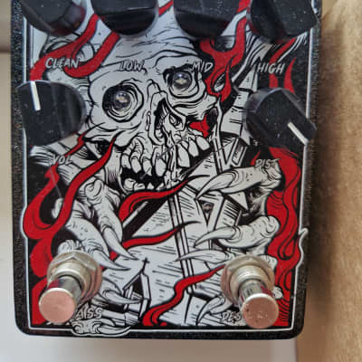 Reverb.com listing, price, conditions, and images for abominable-electronics-throne-torcher