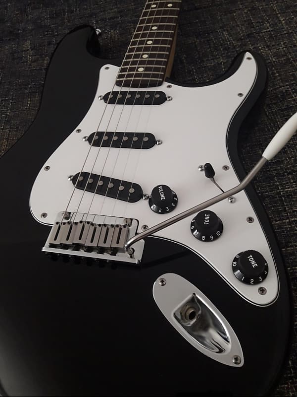Fender Fender Stratocaster USA 84' Standard 1984 ORIGINAL image 1