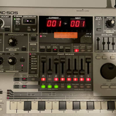 Roland MC-505 Groovebox