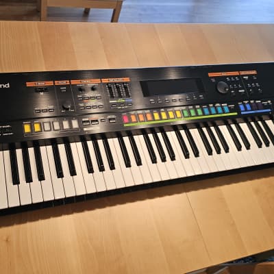 Roland Jupiter-50 76-Key Digital Synthesizer - Black