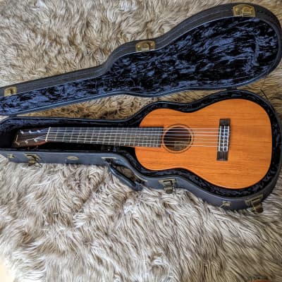 Pono Solid Mahogany Guilele for sale