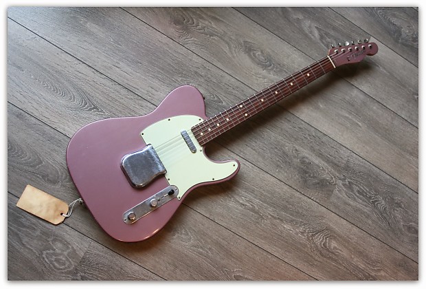 Fender telecaster online burgundy mist