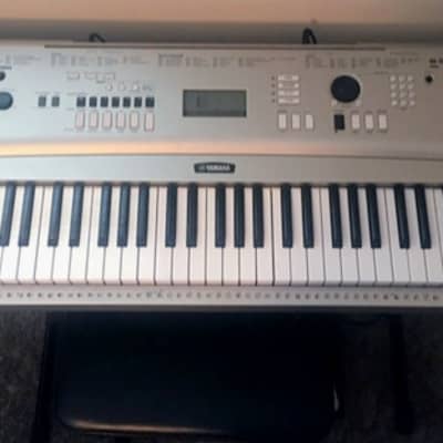 Yamaha Clavinova CVP-201 piano | Reverb