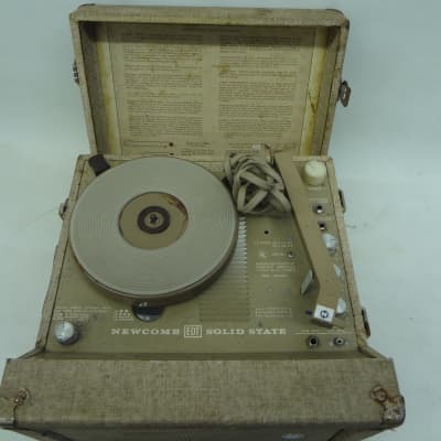 Newcomb EDT-15C Turntable Set - 1960's - For Parts or Restoration image 3
