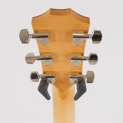 Taylor 600-Series 618e Grand Symphony Acoustic-Electric Guitar - Spruce Top with Maple Back and Sides image 9